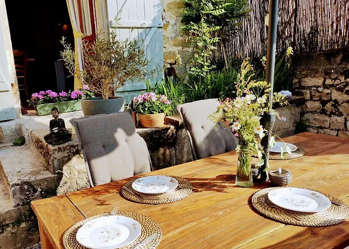 Chateau D'impasse * Laferté-sur-Amance